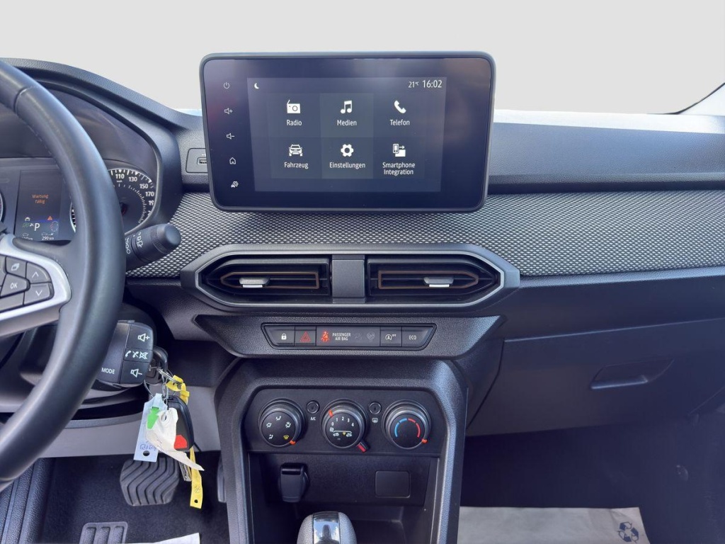 DACIA Sandero Expression 1.0 Gasoline 91hp - ref: 7-54905 - Photo 13