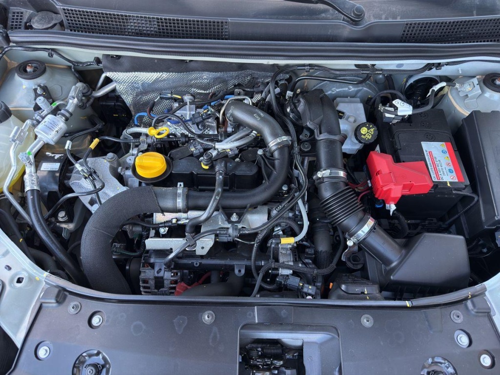 DACIA Sandero Expression 1.0 Gasoline 91hp - ref: 7-54905 - Photo 17