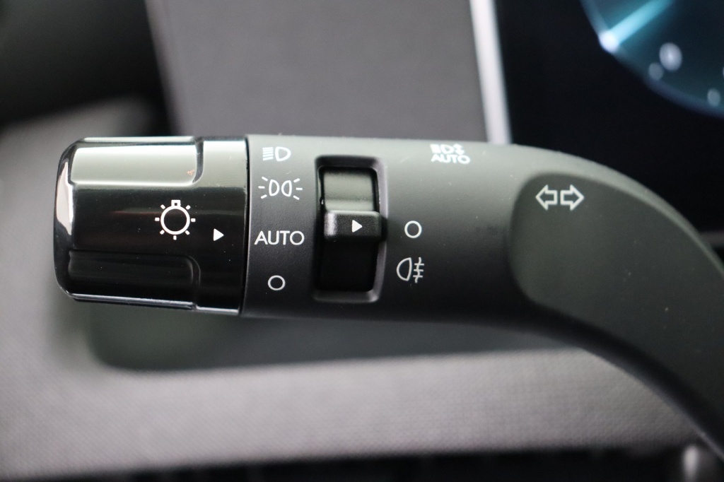 HYUNDAI Tucson Shine Sensation 1.6 T-GDi HEV 239 hp 6AT - ref: 7-55010 - Photo 18