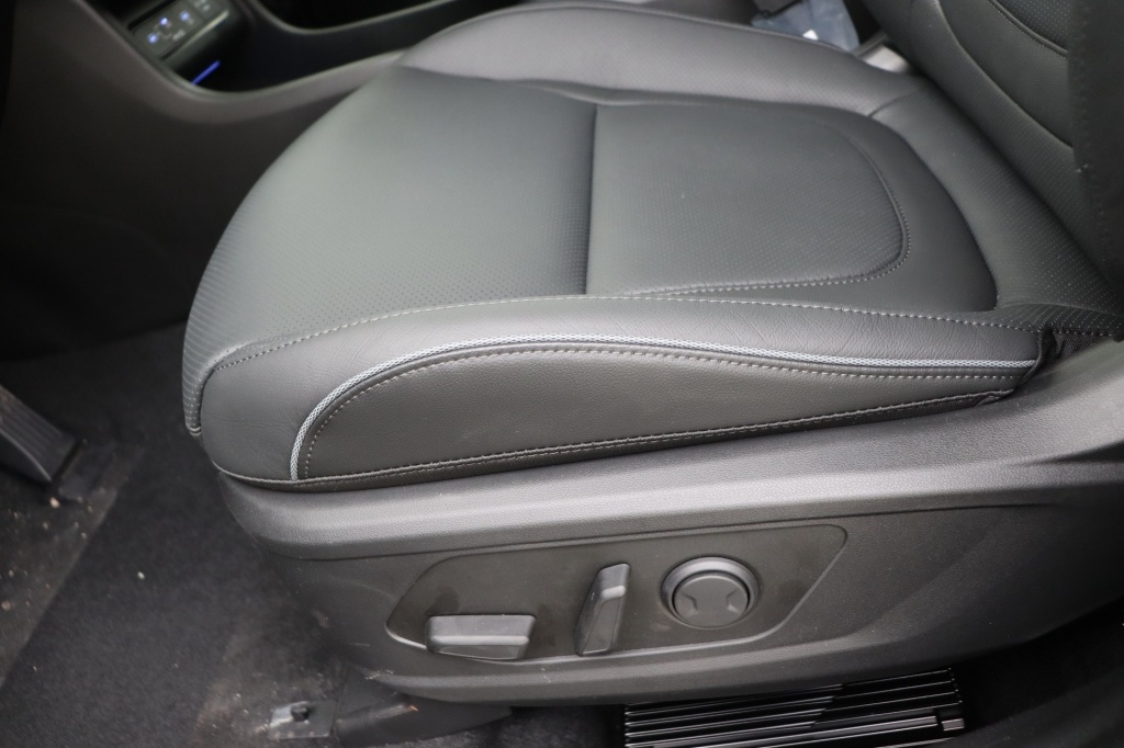 HYUNDAI Tucson Shine Sensation 1.6 T-GDi HEV 239 hp 6AT - ref: 7-55026 - Photo 14