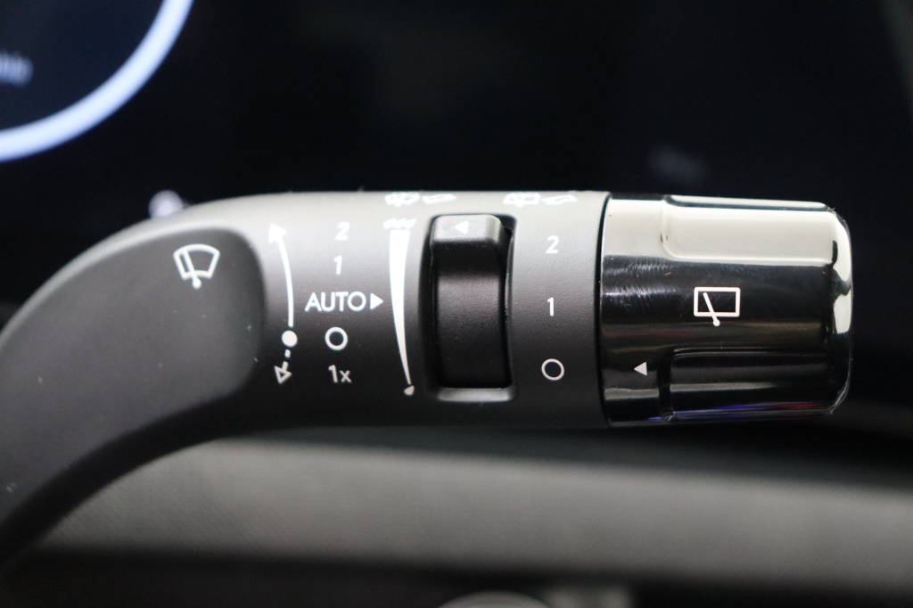 HYUNDAI Tucson Shine Sensation 1.6 T-GDi HEV 239 hp 6AT - ref: 7-55026 - Photo 18