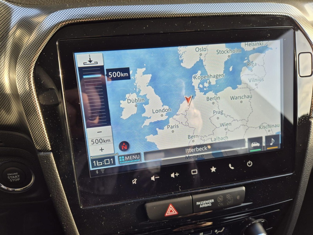 SUZUKI Vitara Comfort+ 1.4 Gasoline 110hp - ref: 7-55174 - Photo 19