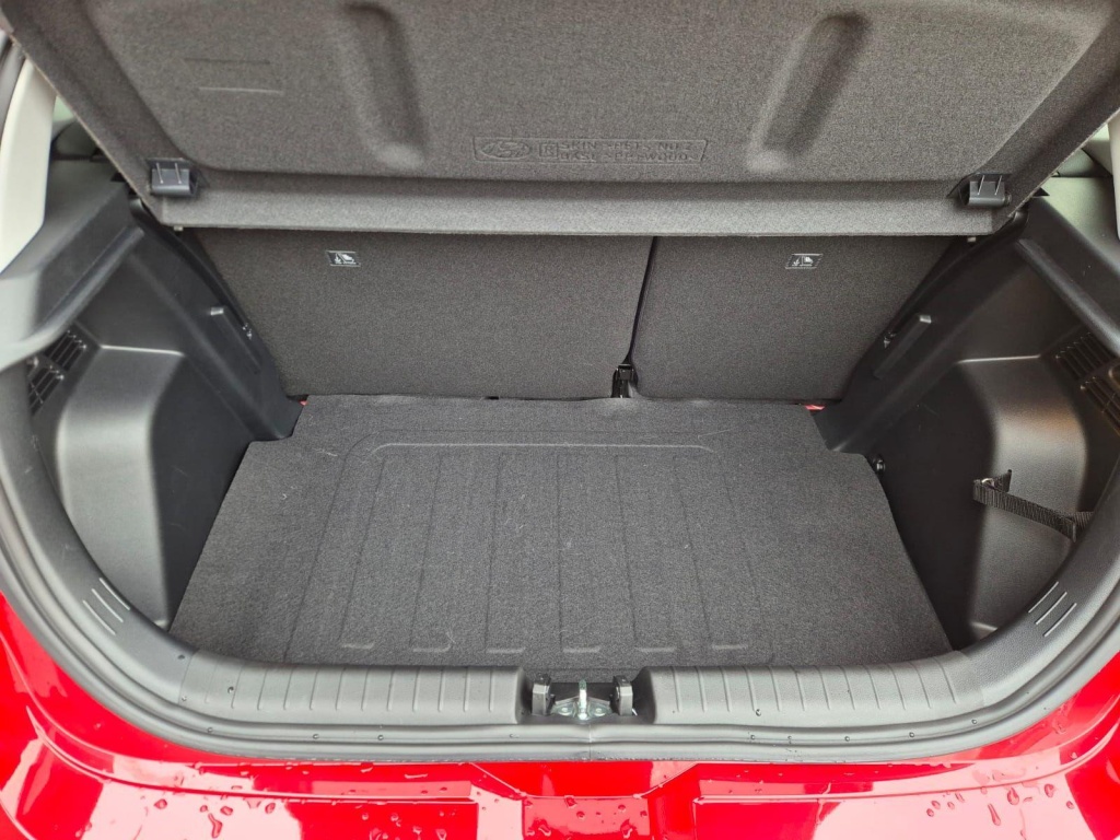 HYUNDAI i20 1.0 Gasoline 90hp - ref: 7-55241 - Photo 9