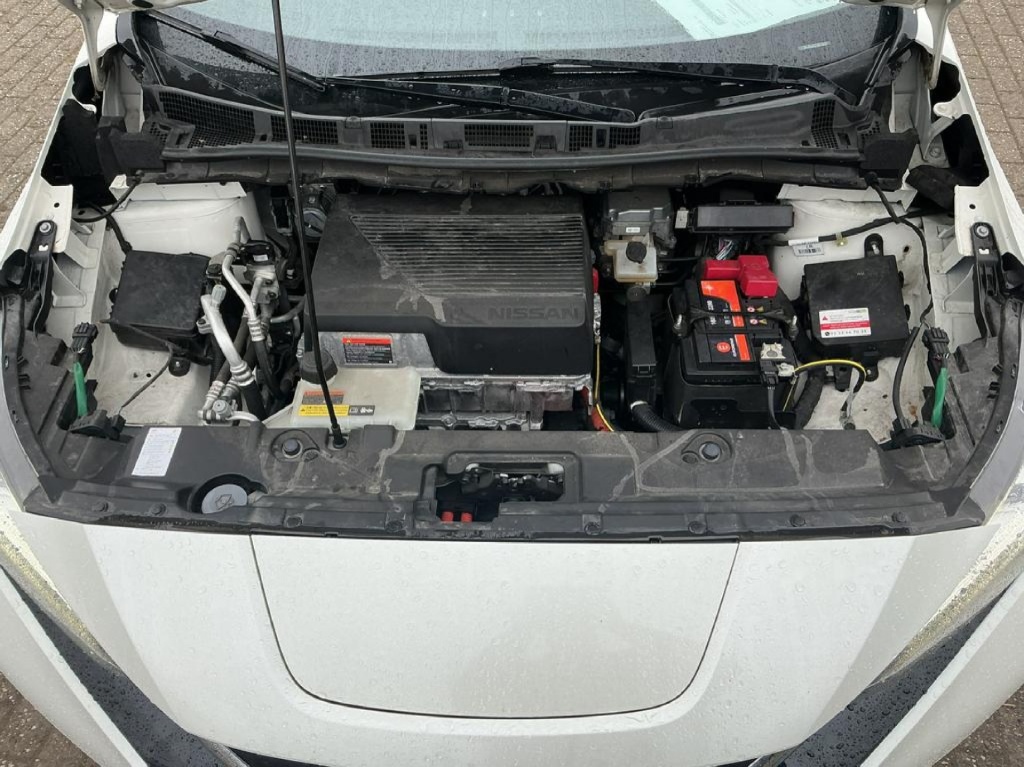 NISSAN Leaf Leaf10 62 kWh  Business+ Elektro 218hp - ref: 7-55267 - Photo 12