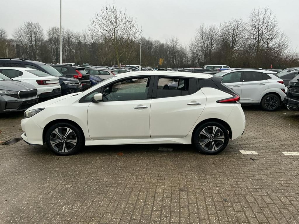 NISSAN Leaf Leaf10 62 kWh  Business+ Elektro 218hp - ref: 7-55267 - Photo 7