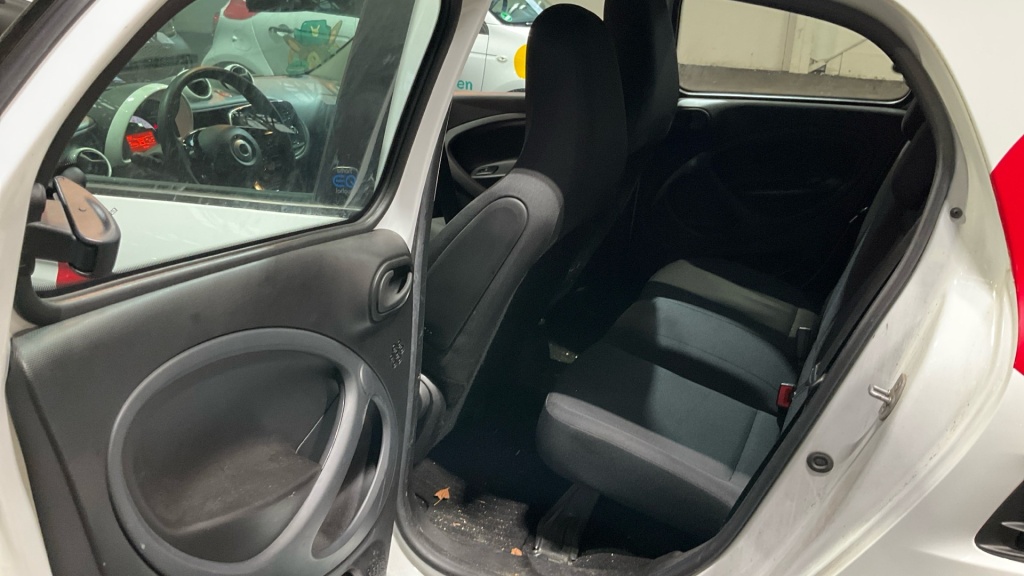 SMART EQ Forfour EQ Elektro 82hp - ref: 7-55269 - Photo 13