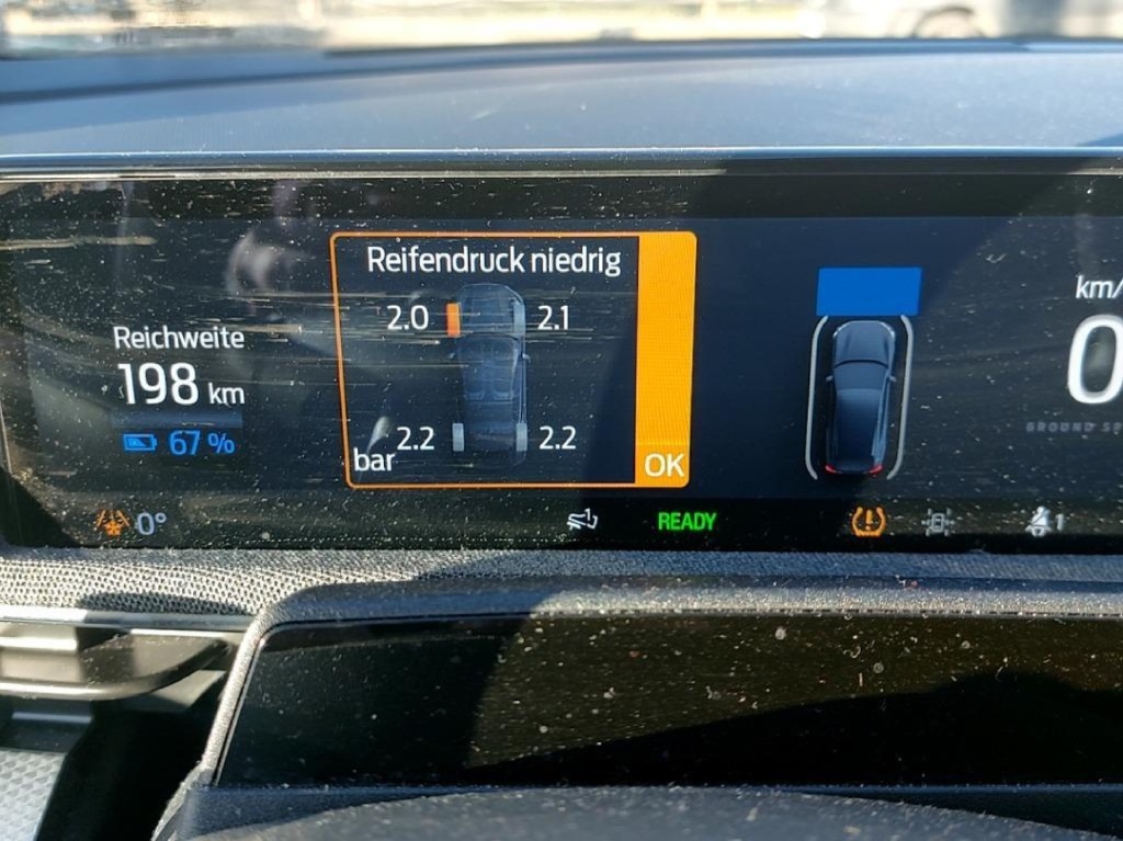 FORD Mustang Mach-E Mustang MACH-E Basis (Standard Range) Elektro 269hp - ref: 7-55271 - Photo 5