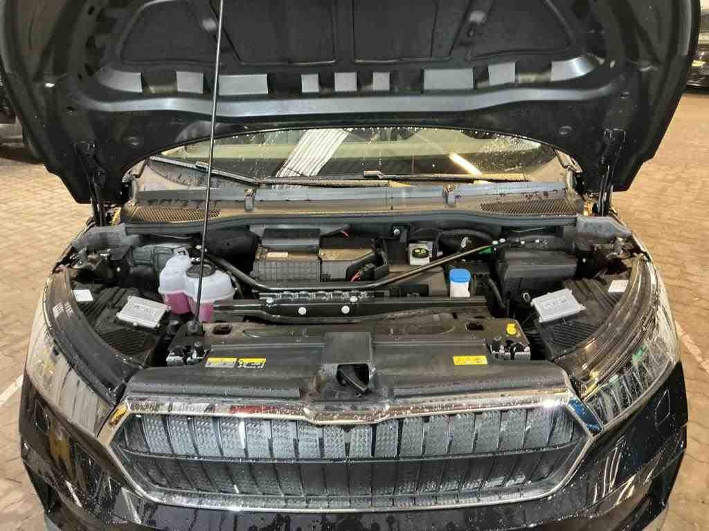 SKODA Enyaq Enyaq iV 60 Loft Elektro 180hp - ref: 7-55272 - Photo 11