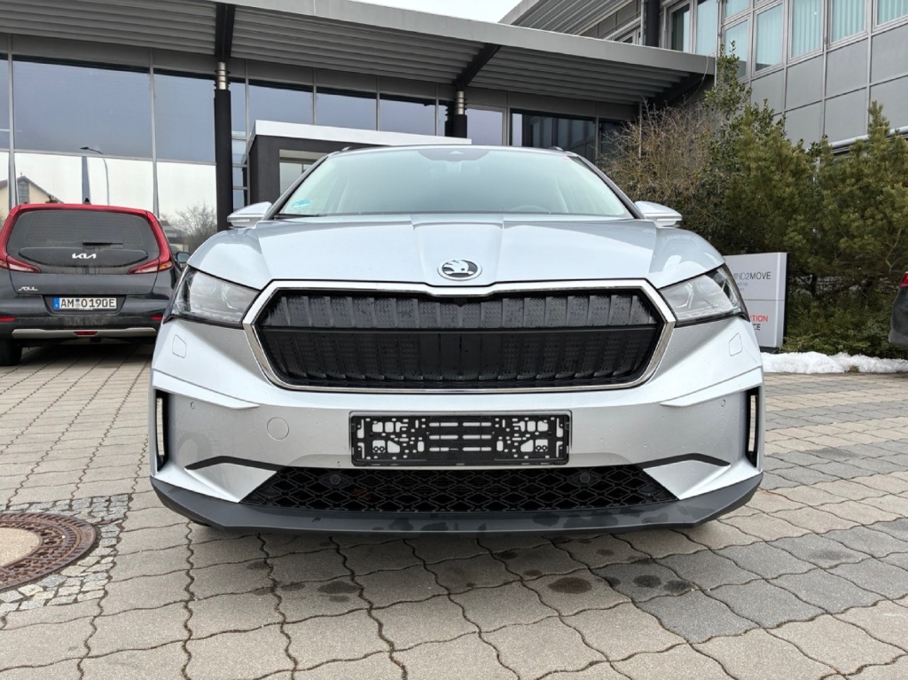 SKODA Enyaq Enyaq iV 60 Loft Elektro 180hp - ref: 7-55273 - Photo 2