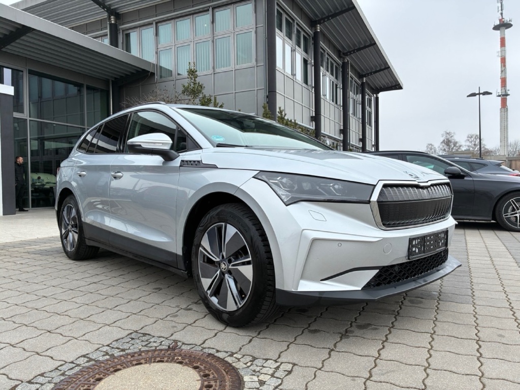 SKODA Enyaq Enyaq iV 60 Loft Elektro 180hp - ref: 7-55273 - Photo 3