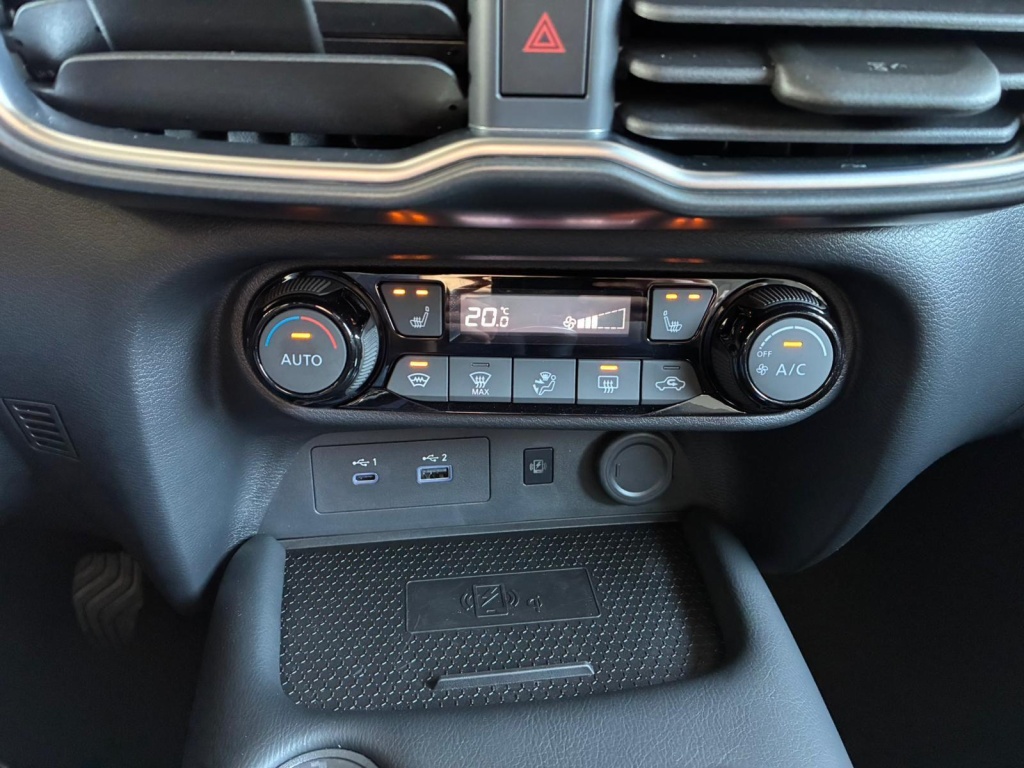 NISSAN Juke N-Connecta+ 1.0L (999cc) gasoline - ref: 7-55632 - Photo 19