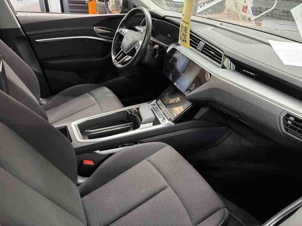 AUDI Q8 Advanced Elektro 340hp Quattro - ref: 7-55958 - Photo 6