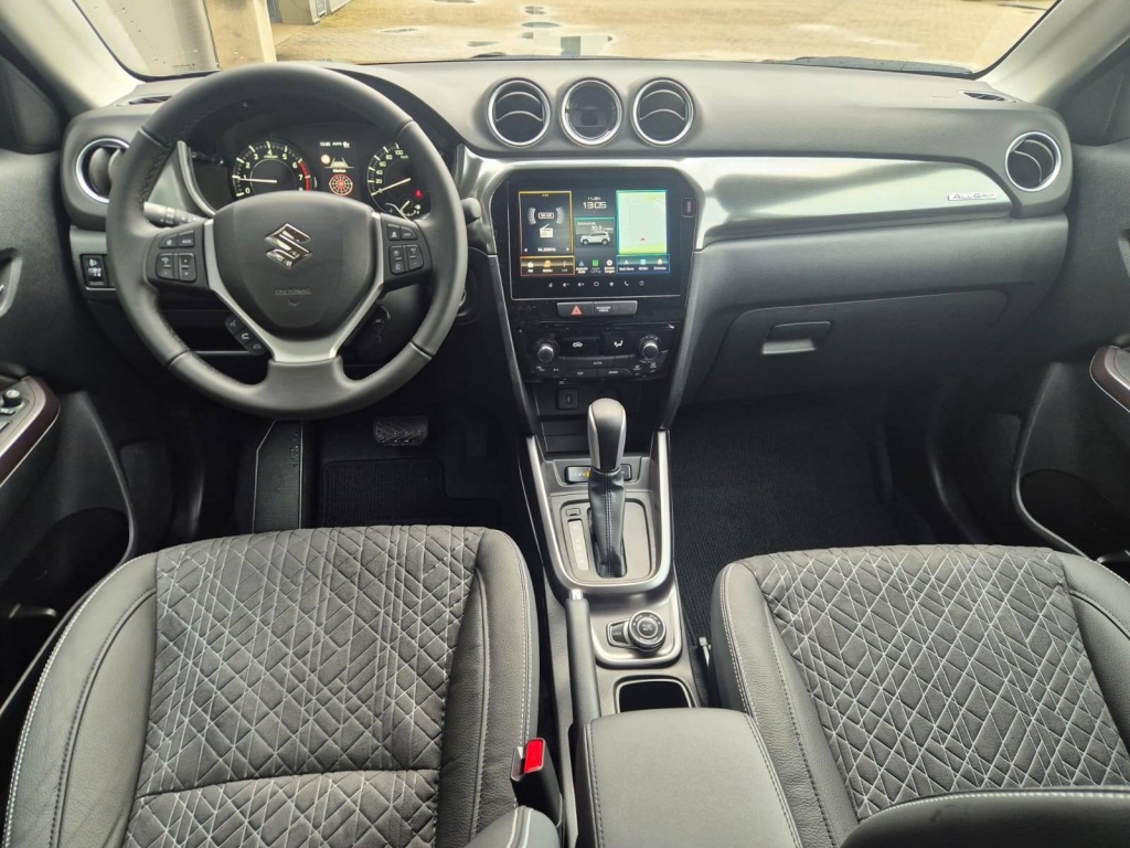 SUZUKI Vitara Comfort+ 1.4 Gasoline 110hp 4x4 - ref: 7-56037 - Photo 11