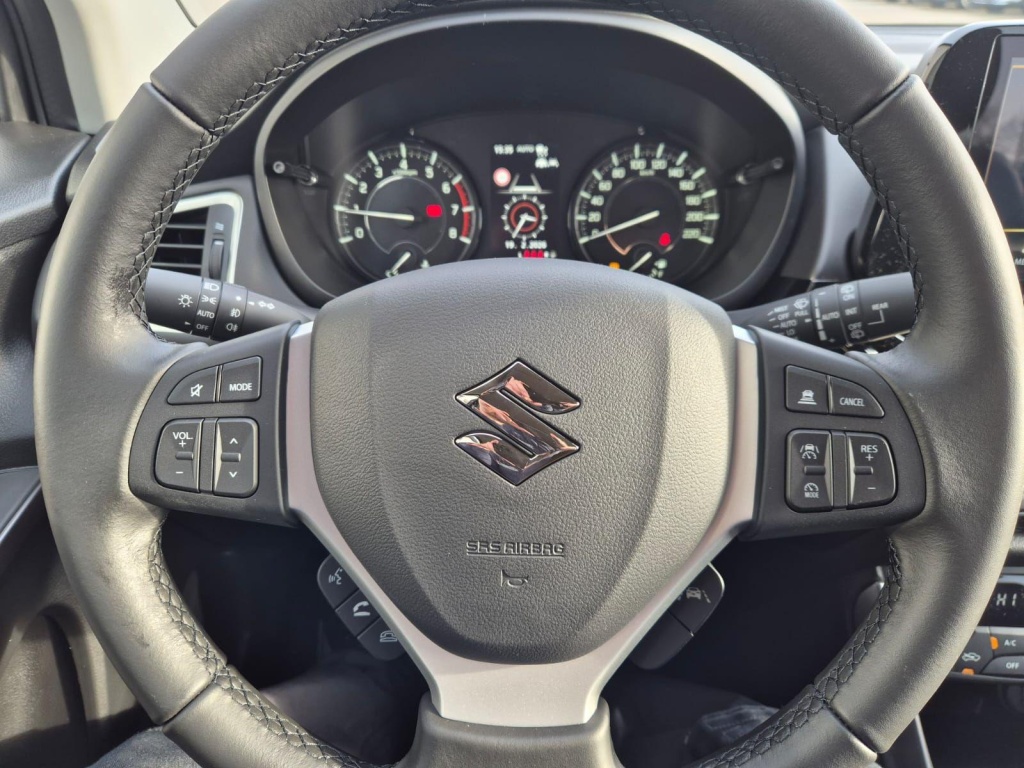SUZUKI S-Cross Comfort+ 1.4 Gasoline 110hp 4x4 - ref: 7-56038 - Photo 15
