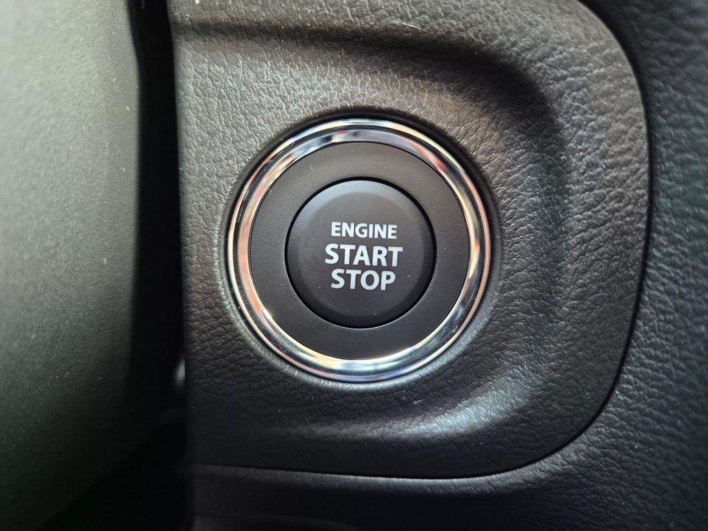 SUZUKI Vitara Comfort+ 1.4 Gasoline 110hp 4x4 - ref: 7-56040 - Photo 17