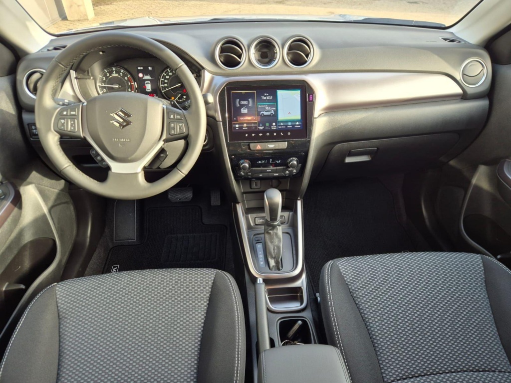 SUZUKI Vitara Comfort+ 1.4 Gasoline 110hp - ref: 7-56043 - Photo 10