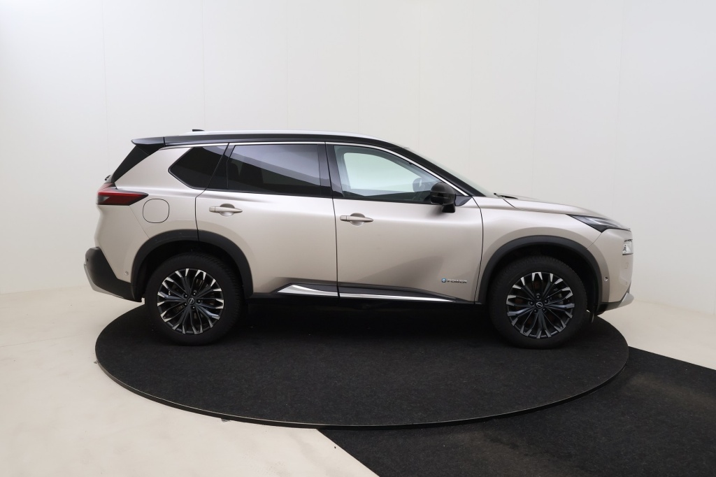 NISSAN X-Trail Tekna 5pl 1.5 VC-T e-4ORCE 213 hp 4WD - ref: 7-56053 - Photo 4