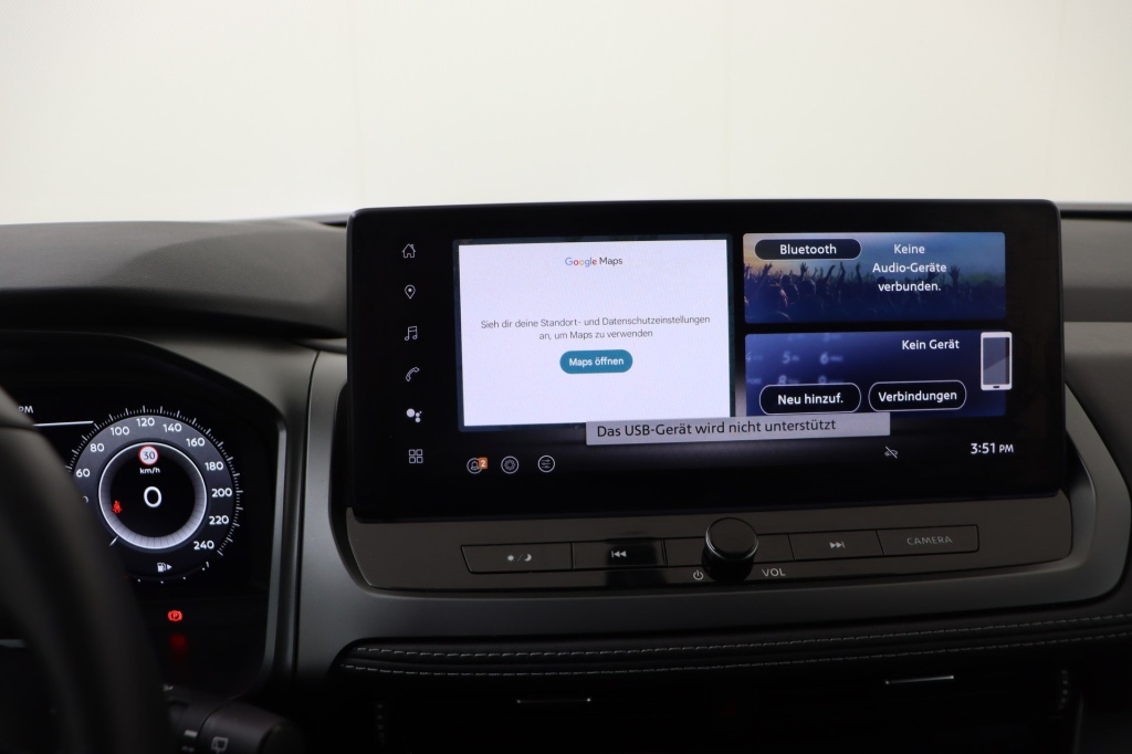 NISSAN Qashqai N-Connecta Winter Comfort + PANO + 2 Tone 1.3 DIG-T MHEV 158 hp Xtronic 2WD - ref: 7-56083 - Photo 19