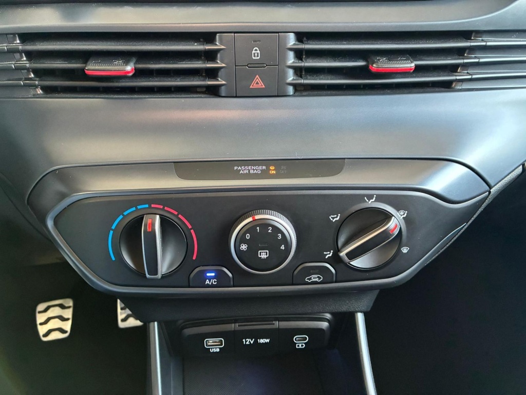 HYUNDAI i20 N-Line 1.2 MPI - ref: 7-56235 - Photo 19