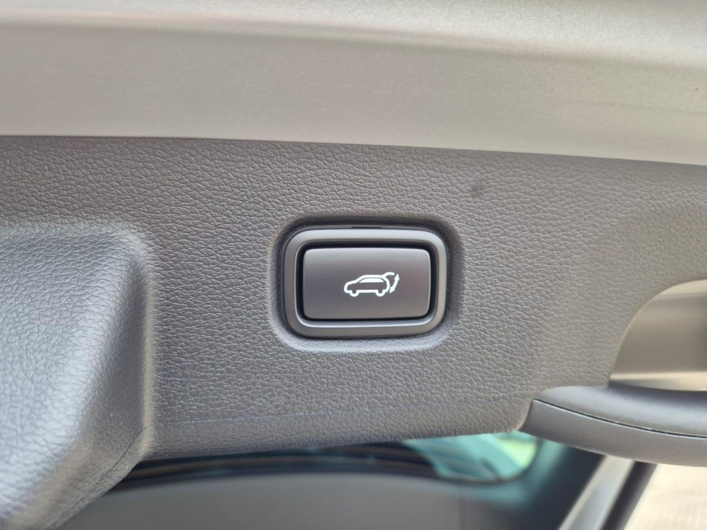 KIA Sportage 1.6 Gasoline 180hp 4x4 - ref: 7-56265 - Photo 10