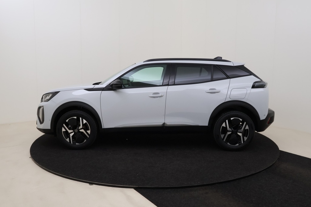 PEUGEOT 2008 Allure  1.2 Turbo 100 hp Man. 6    - ref: 7-56330 - Photo 9