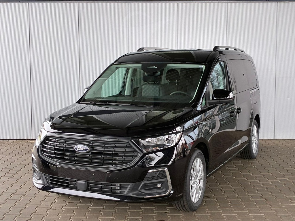 FORD Tourneo Titanium 1.5L EcoBoost - ref: 7-56600 - Photo 1