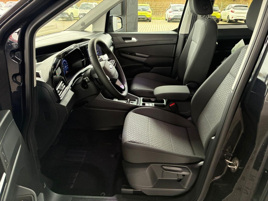 FORD Tourneo Titanium 1.5L EcoBoost - ref: 7-56600 - Photo 5