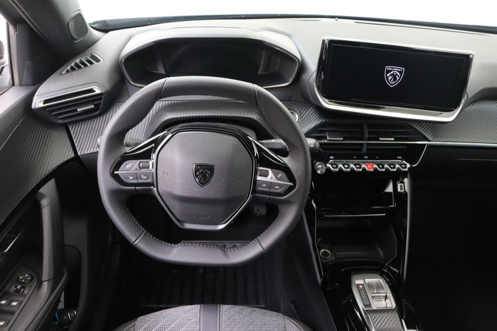 PEUGEOT 2008 Allure Hybrid 145 hp e-DSC6 - ref: 7-56900 - Photo 11