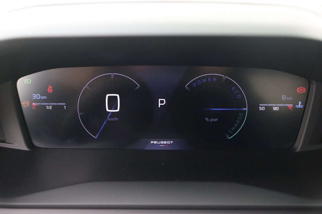 PEUGEOT 2008 Allure Hybrid 145 hp e-DSC6 - ref: 7-56917 - Photo 19