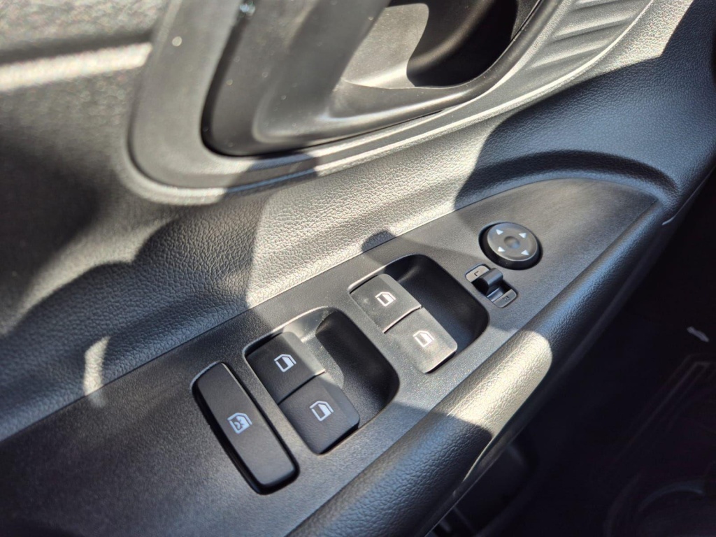 HYUNDAI i20 1.0 Gasoline 90hp - ref: 7-56948 - Photo 13