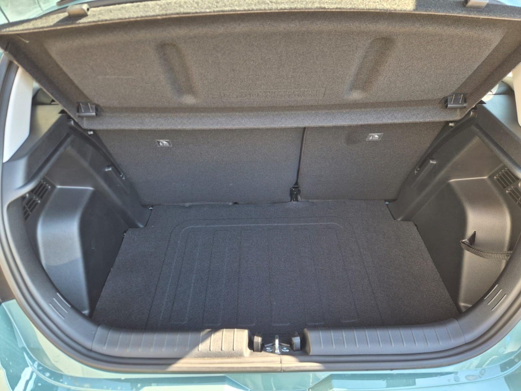 HYUNDAI i20 1.0 Gasoline 90hp - ref: 7-56948 - Photo 9