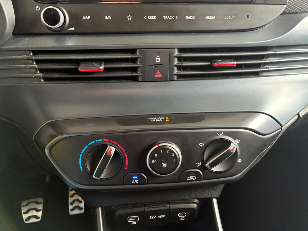 HYUNDAI i20 N-Line 1.2L MPI - ref: 7-57095 - Photo 19