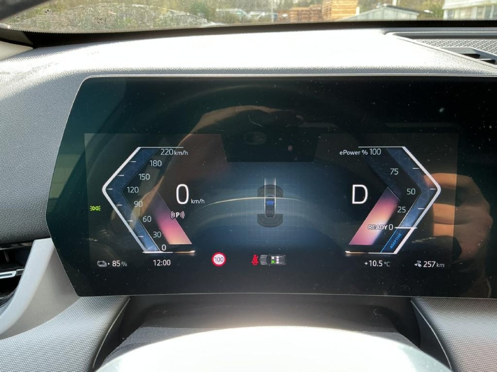 BMW IX1 iX1 xDrive30   Elektro 313hp - ref: 7-57117 - Photo 12