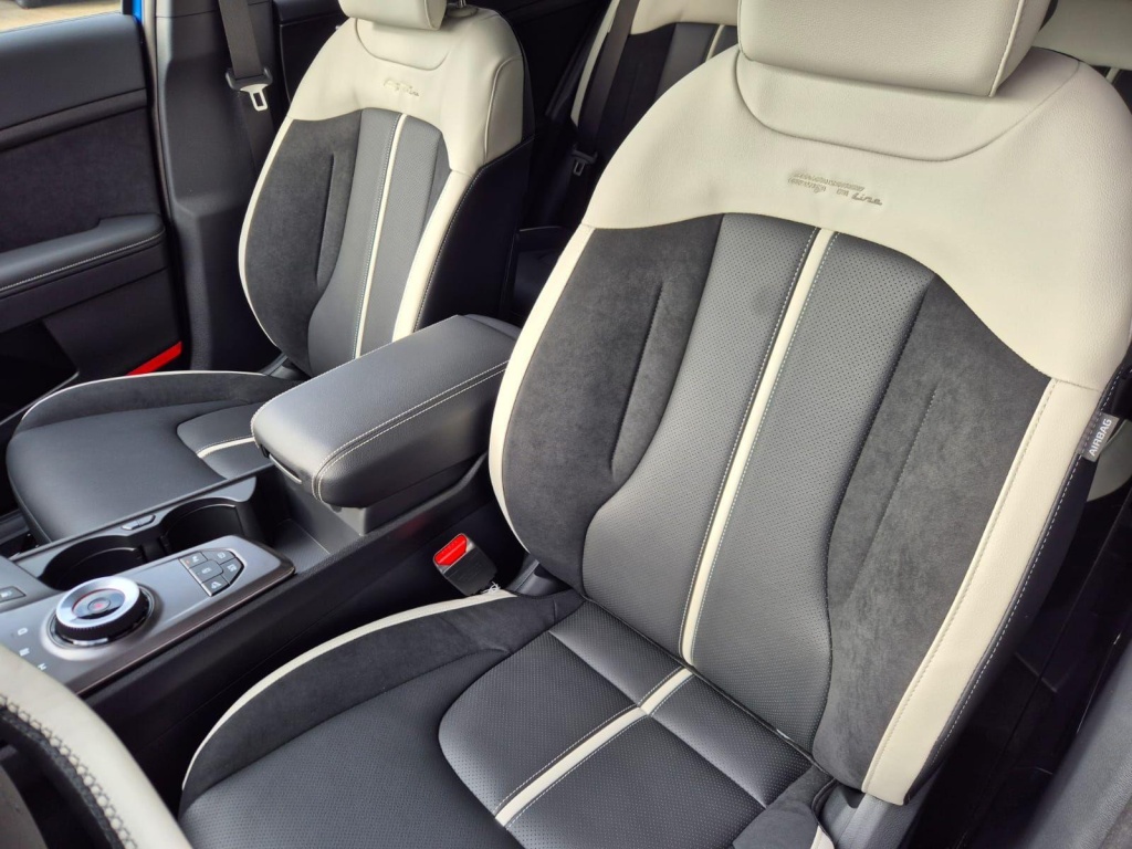 KIA Sportage 1.6 Gasoline 180hp 4x4 - ref: 7-57124 - Photo 12