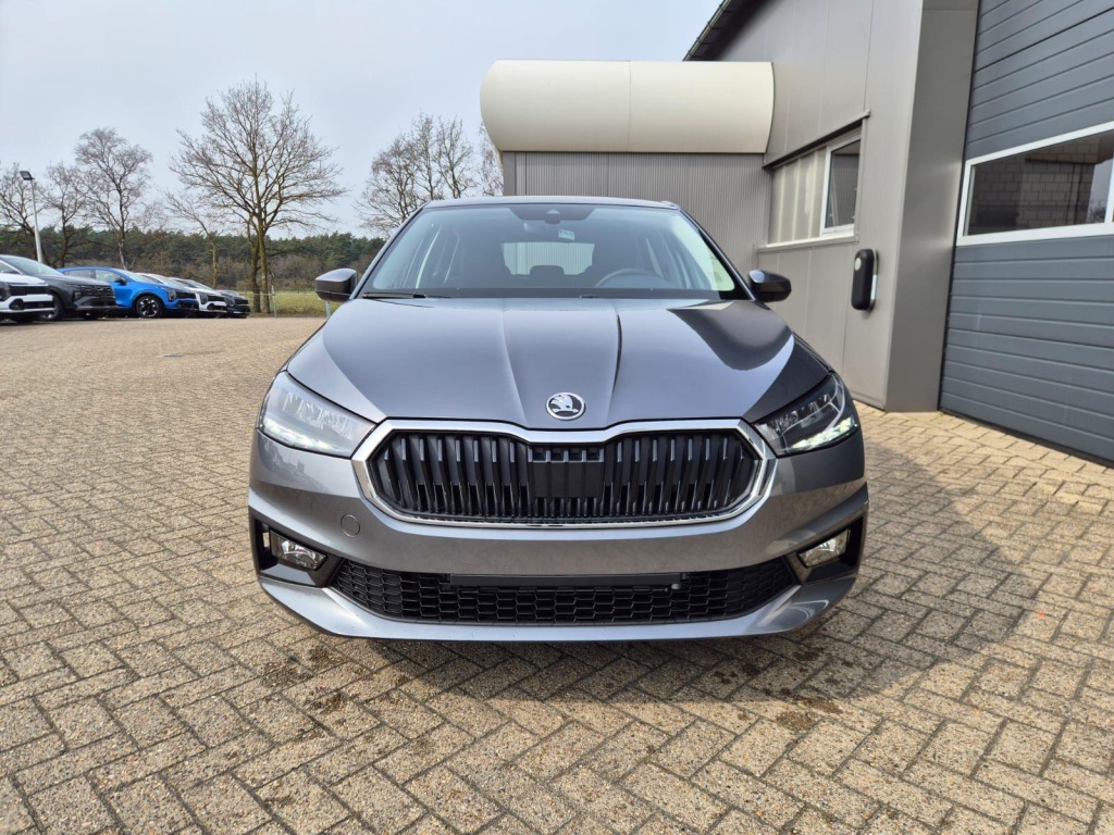 SKODA Fabia 1.0 Gasoline 95hp - ref: 7-57171 - Photo 8