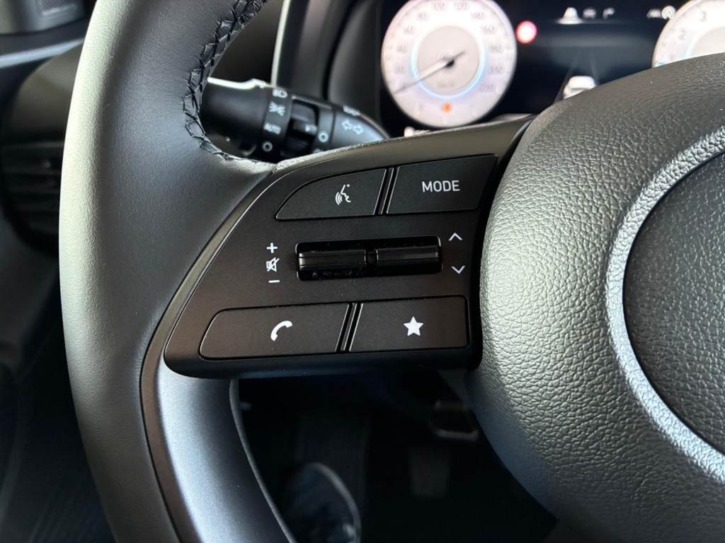 HYUNDAI i20 Go Plus Blackline 1.0L T-GDi - ref: 7-57186 - Photo 17