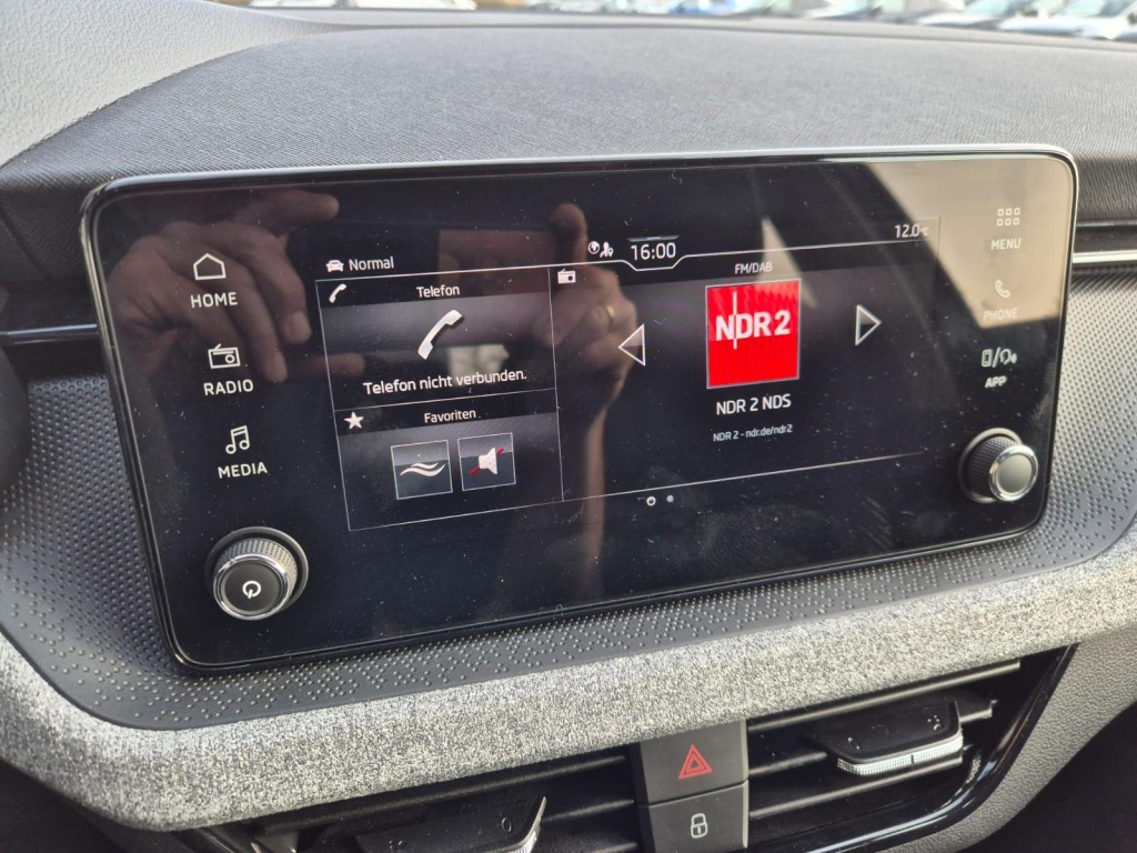 SKODA Kamiq 1.0 Gasoline 116hp DSG - ref: 7-57233 - Photo 17