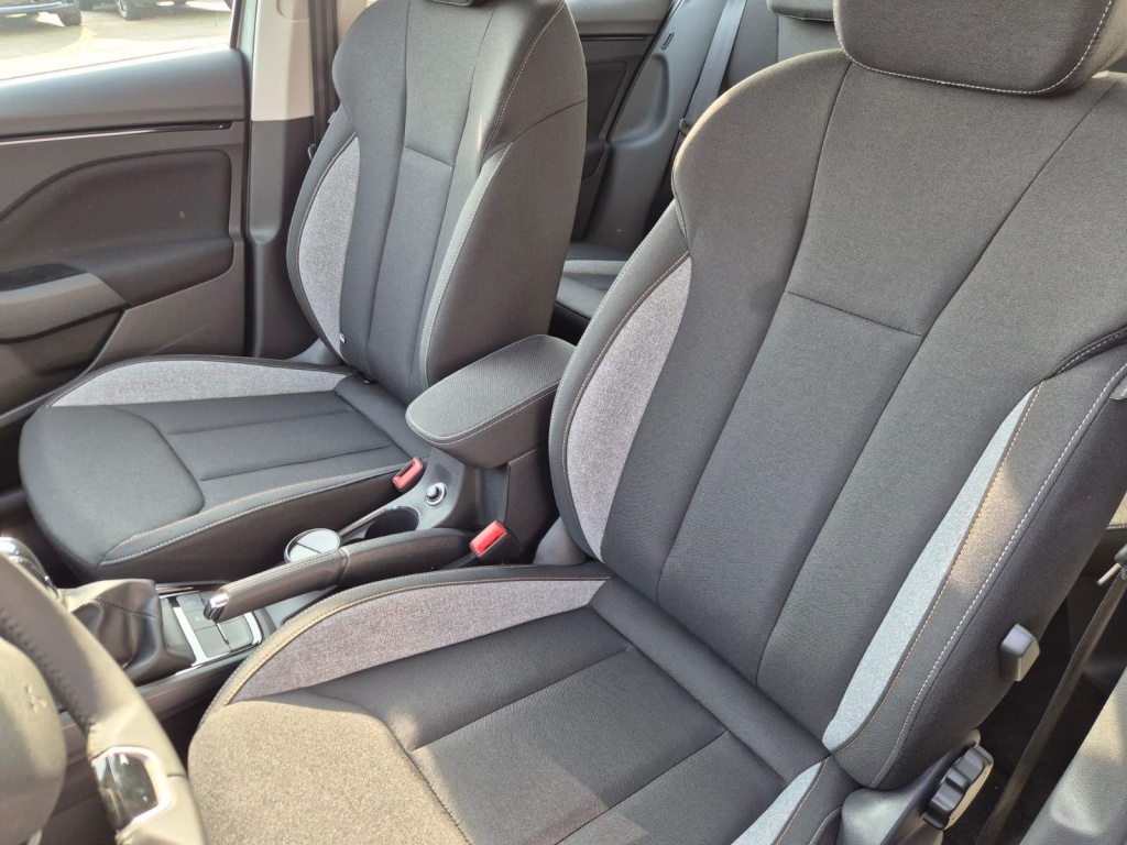 SKODA Kamiq 1.0 Gasoline 116hp DSG - ref: 7-57236 - Photo 13