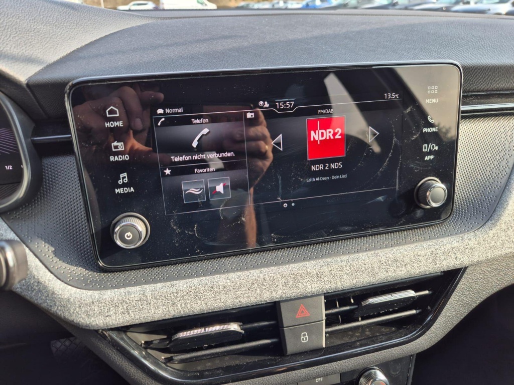 SKODA Kamiq 1.0 Gasoline 116hp DSG - ref: 7-57236 - Photo 19