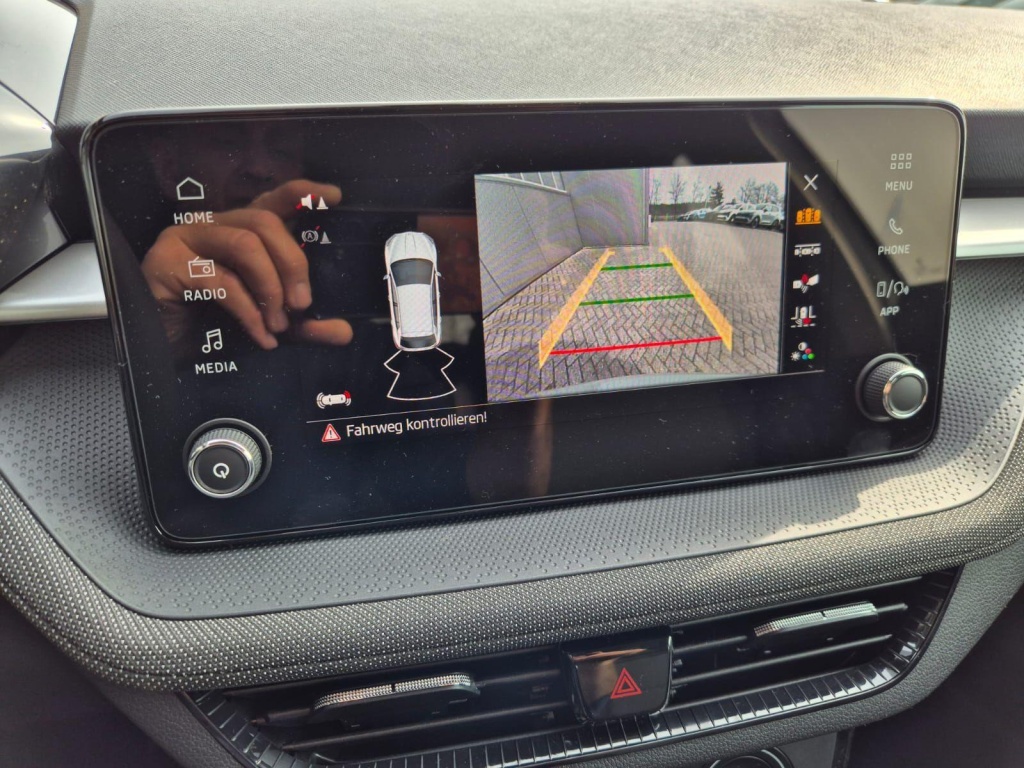 SKODA Fabia 1.0 Gasoline 95hp - ref: 7-57237 - Photo 20