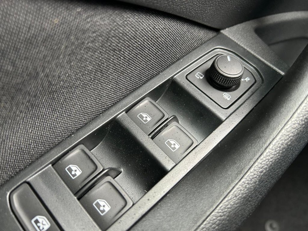 SKODA Kamiq 1.0 Gasoline 116hp DSG - ref: 7-57247 - Photo 14