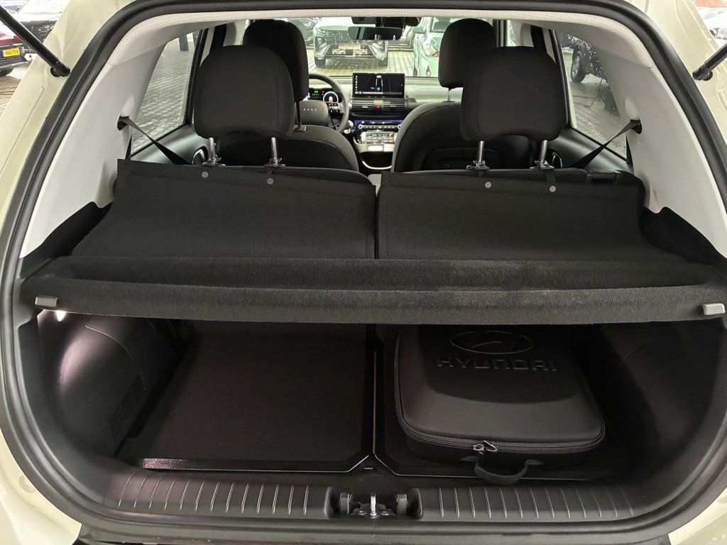 HYUNDAI Inster Evolve Sky 49 kWh (electric) - ref: 7-57308 - Photo 8