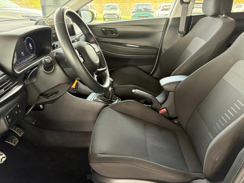 HYUNDAI Bayon Comfort 1.2 GDI 79 PS (5MT) - ref: 7-57458 - Photo 6