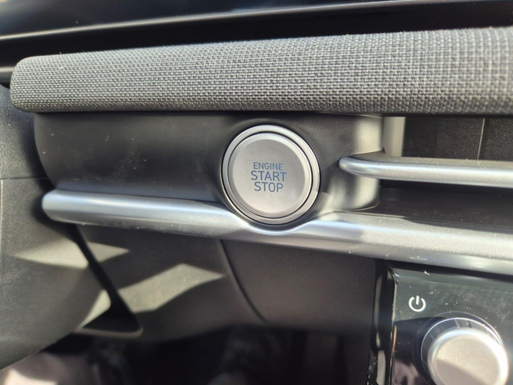 HYUNDAI Tucson 1.6 Gasoline 150hp - ref: 7-57487 - Photo 16