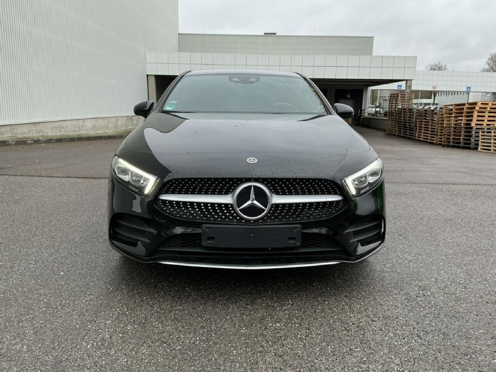 MERCEDES Classe A AMG-Line 250 e - ref: 7-57519 - Photo 2