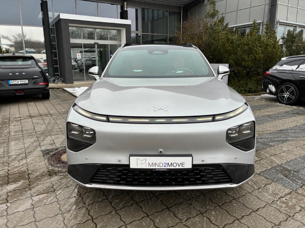 XPENG G9 Standart Range 78,2 kWh G9 Standart Range 78,2 kWh - ref: 7-57521 - Photo 2