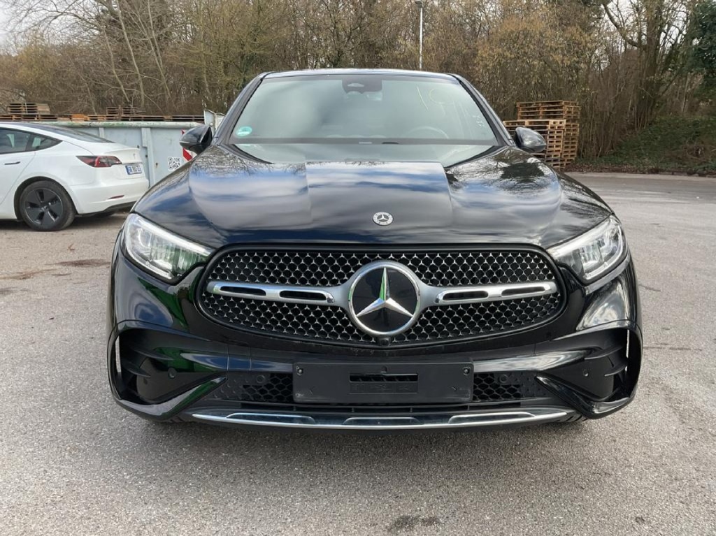 MERCEDES GLC AMG-Line 300 4Matic - ref: 7-57523 - Photo 2