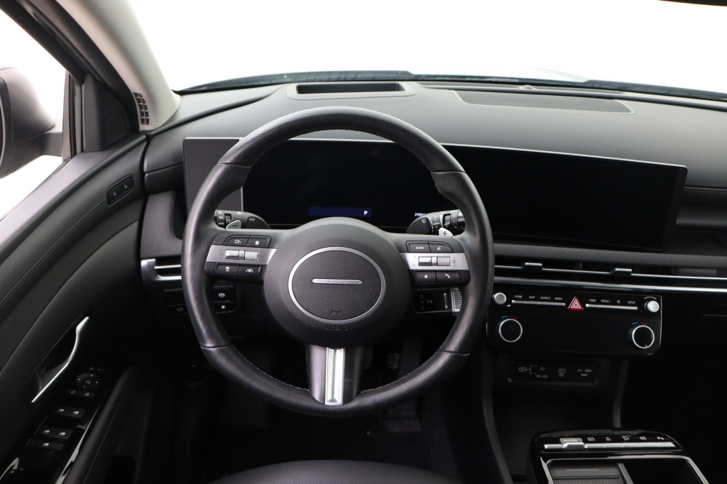 HYUNDAI Tucson Shine Sensation PHEV 1.6 T-GDI 6AT - ref: 7-57921 - Photo 11