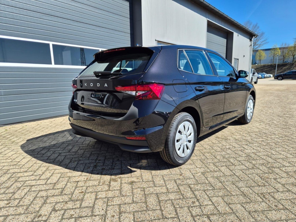 SKODA Fabia 1.0 Gasoline 95hp - ref: 7-58787 - Photo 5