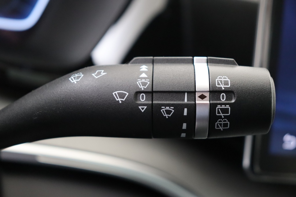 BYD Seal U Comfort 71,8 kWh 217 hp - ref: 7-58840 - Photo 19